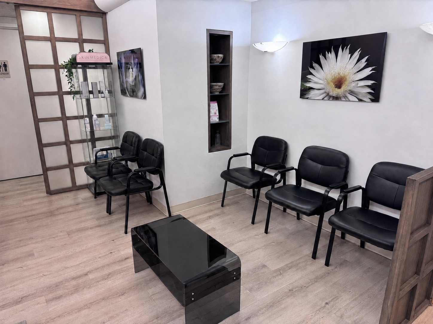 Waiting area at Advanced Dermatology on East 87th Street in New York City